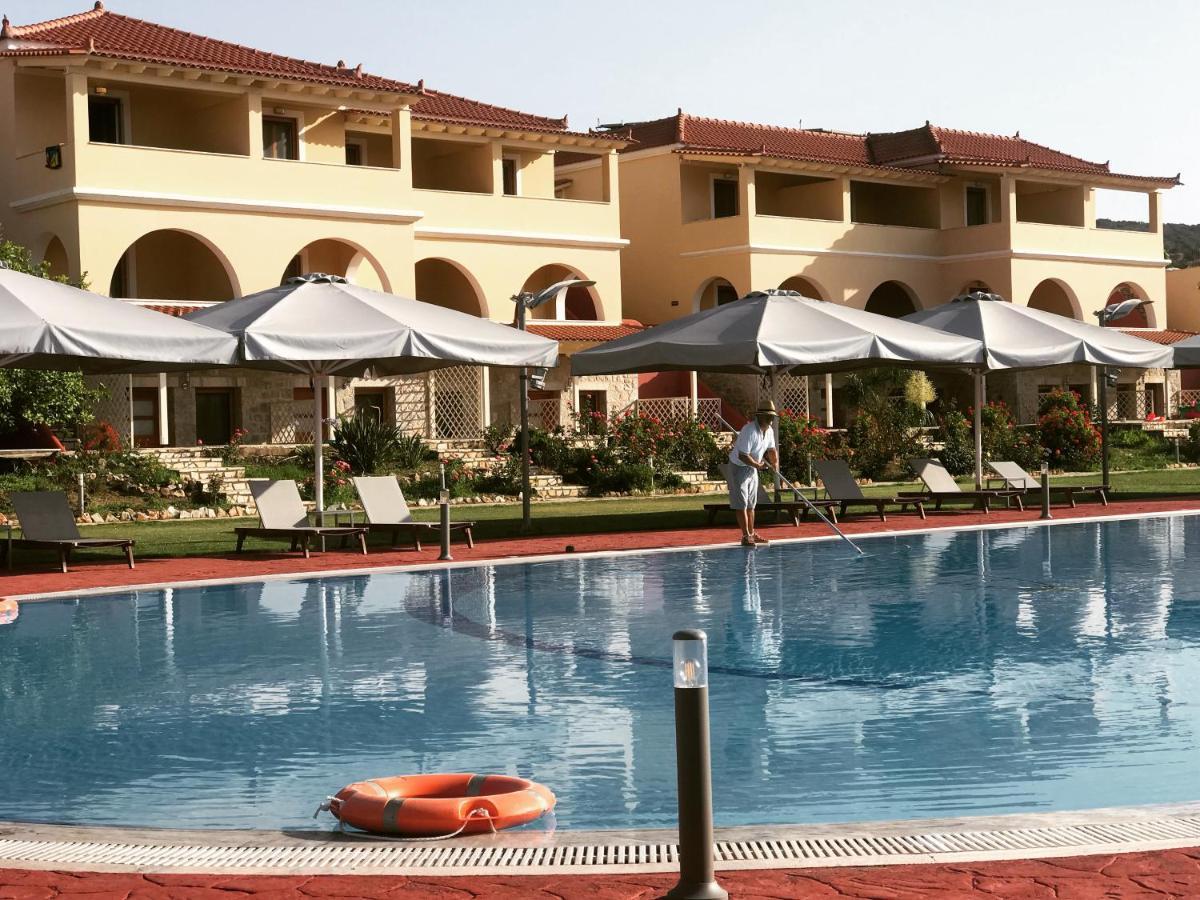 Aktaion Resort Gythio Eksteriør billede