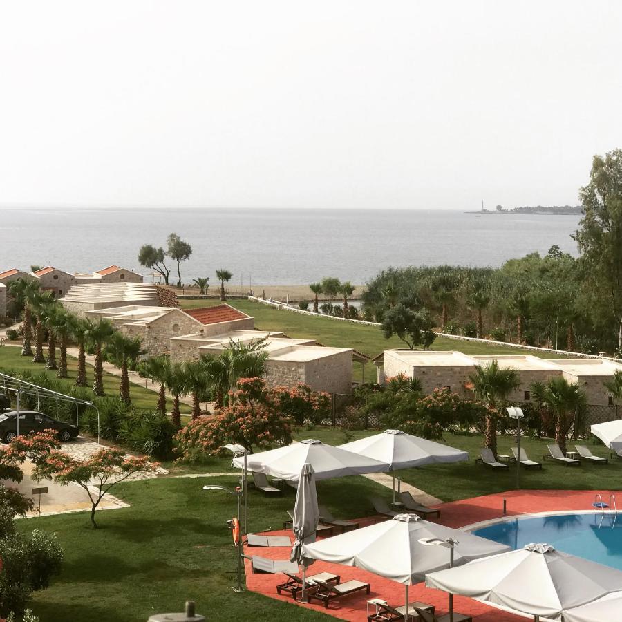 Aktaion Resort Gythio Eksteriør billede