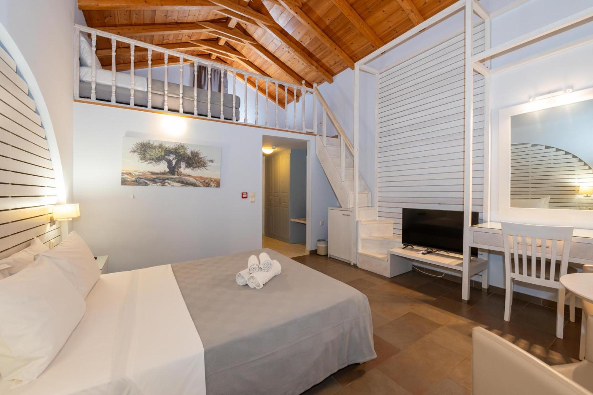 Aktaion Resort Gythio Eksteriør billede